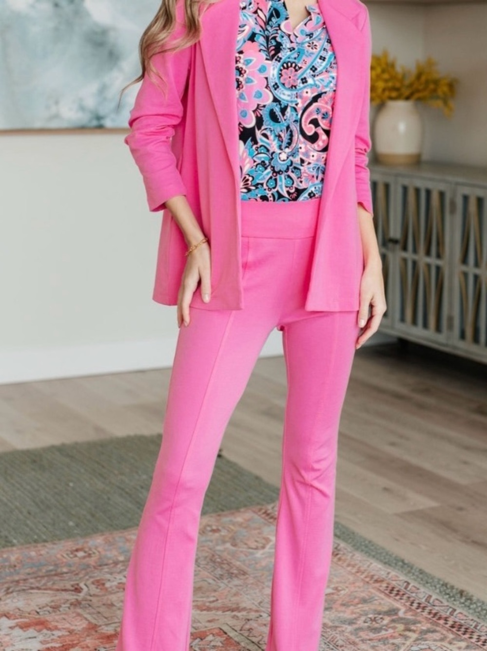 Dear Scarlett Hot Pink High-Rise Flare Magic Pants NWT š“ - Picture 4 of 12